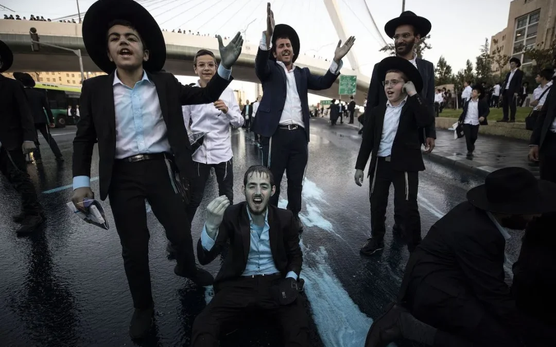 Netanyahu revives Bill to lower military service exemption age for Haredi Yeshiva students