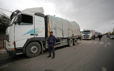 Fuel shortages continue to hinder aid operations in Gaza: UN