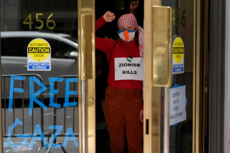 San Francisco police arrest 70 protestors for entering Israeli consulate