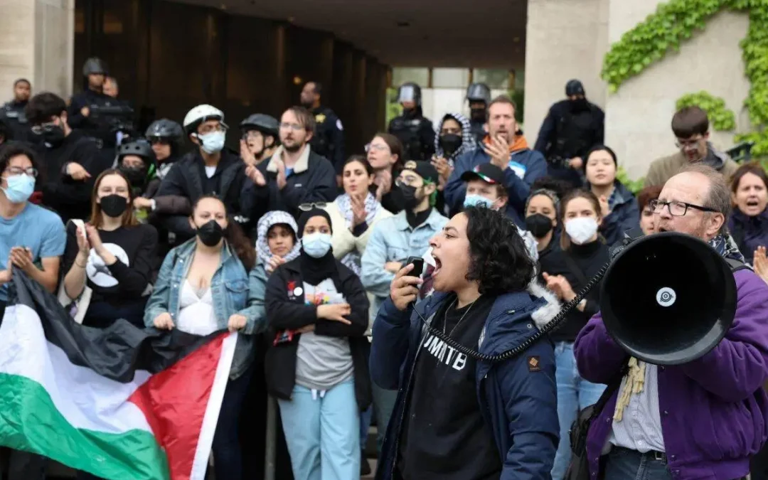 University of Chicago faces pro-Palestinian walkout amid diploma controversy