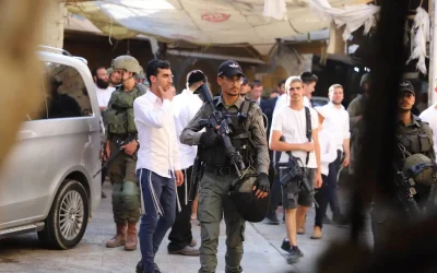 Israeli settlers defile Al-Aqsa Mosque under police guard