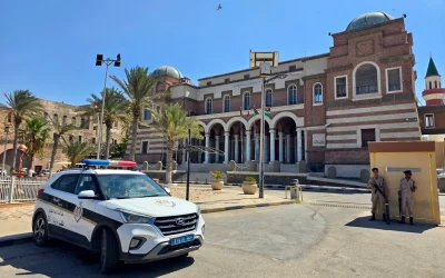 Libya still cut off from foreign banks, defiant veteran central banker says