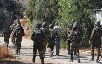 Several Palestinians kidnaped by IOF in W. Bank raids